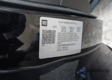 2023 Chevrolet Corvette Stingray Rwd 1Lt z USA, uszkodzony, nr VIN 1G1YA2D44P5123931